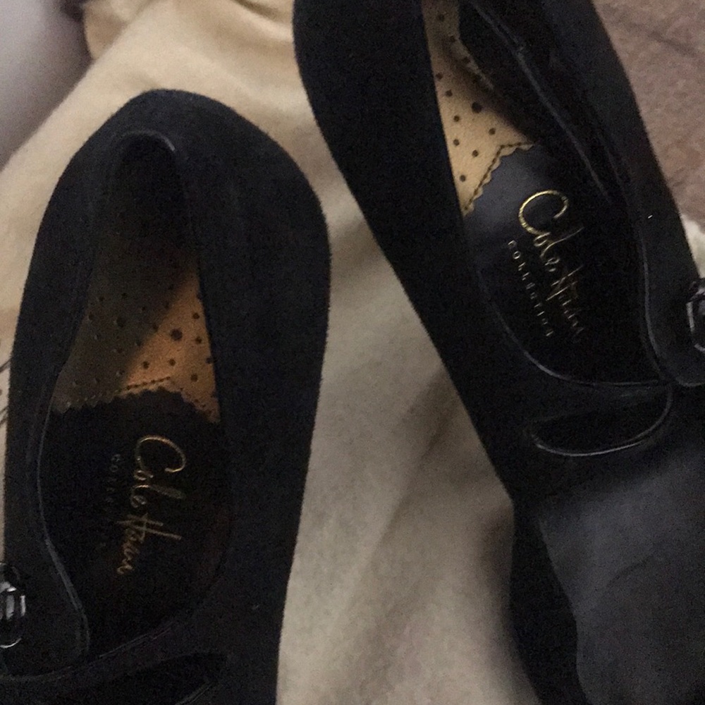 Shoes - Picture 2 of 3